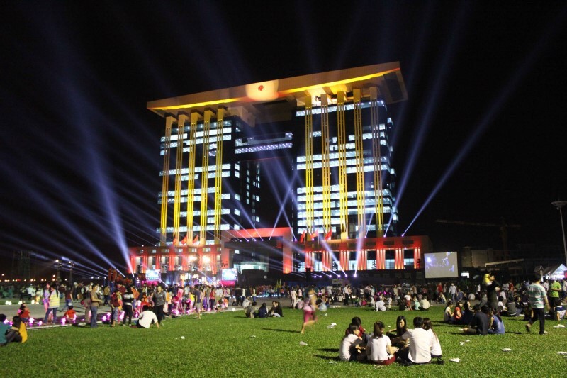 平陽省經濟發達與基礎設施完善，帶動房地產市場發展。