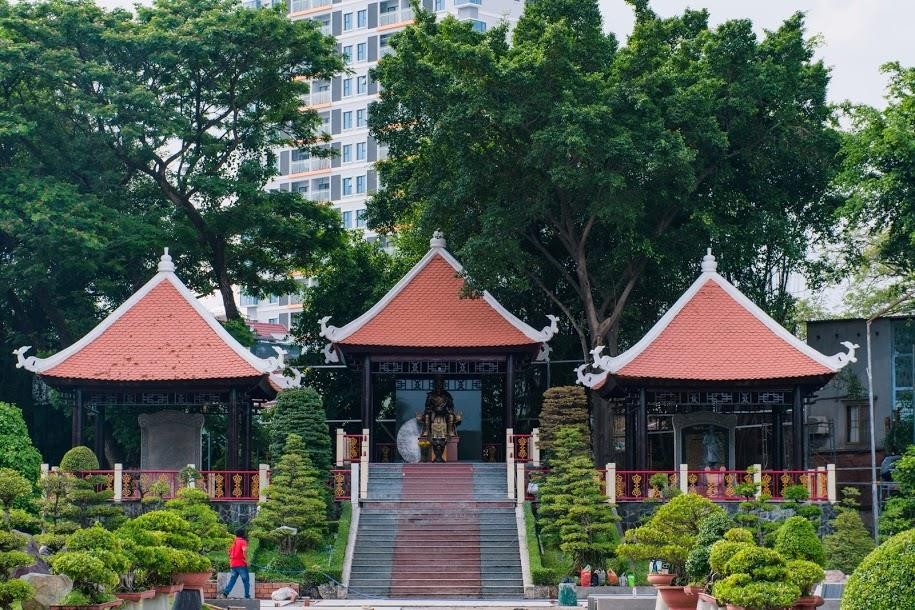 本市舉辦雄王始祖忌辰活動 ảnh 1