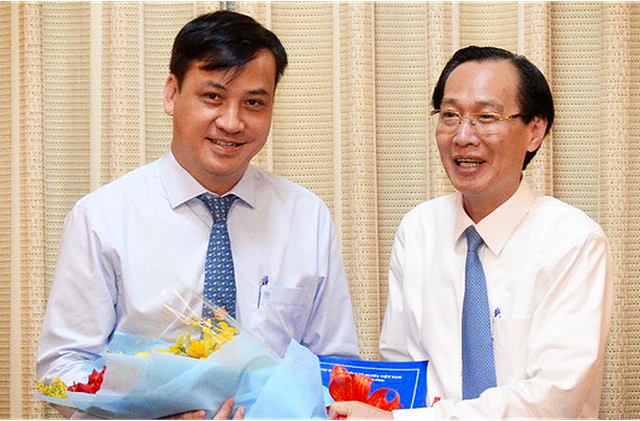 市人委會常務副主席黎清廉向黎和平同志表示祝賀