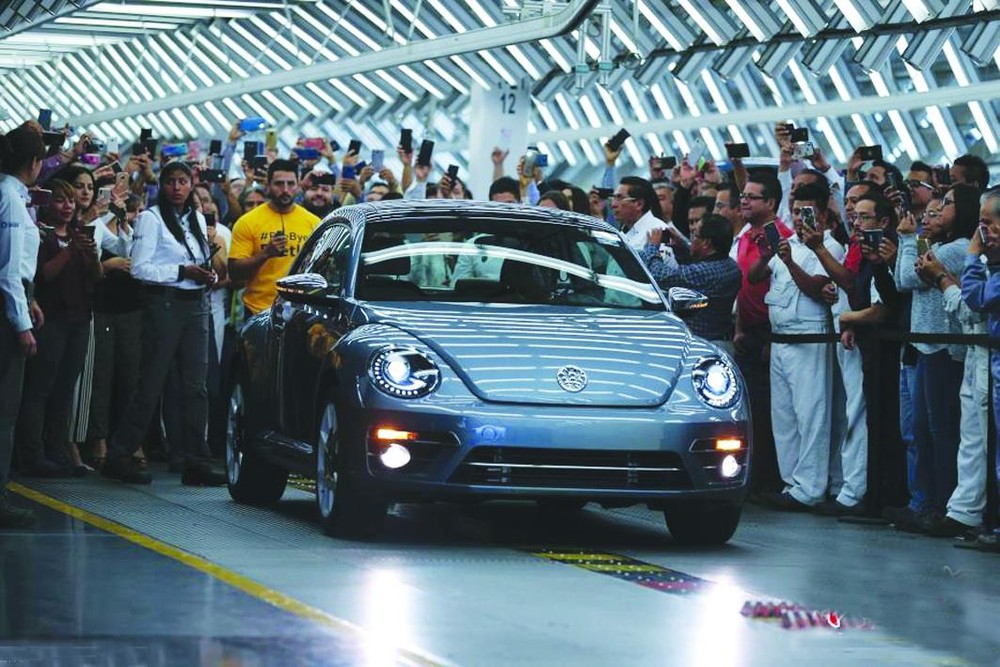 經典甲殼蟲車通行世界 80 餘年正式停產