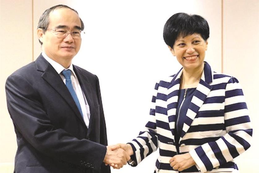 李顯龍總理高度評價新越關係 ảnh 1