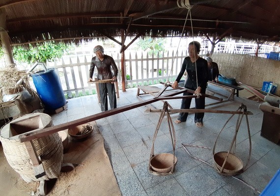 重現南方人民農村的生產與生活。             