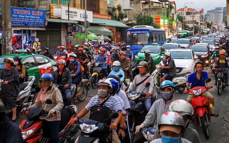 年底，交通壓力大 ảnh 1