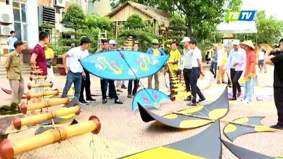 首屆全國風箏節在南定省舉行