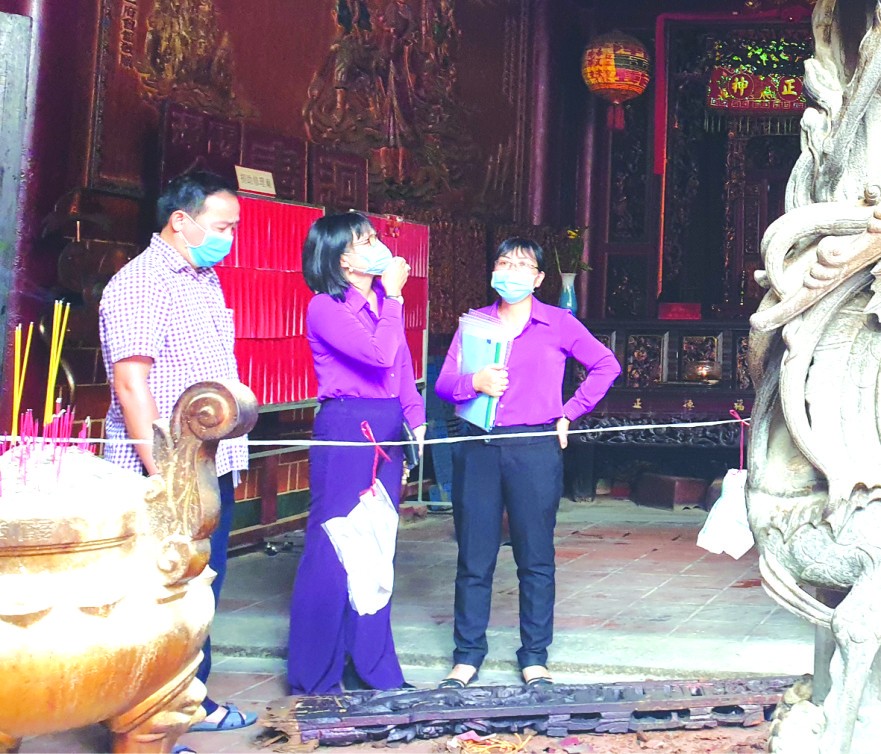 霞漳會館正殿橫樑倒塌