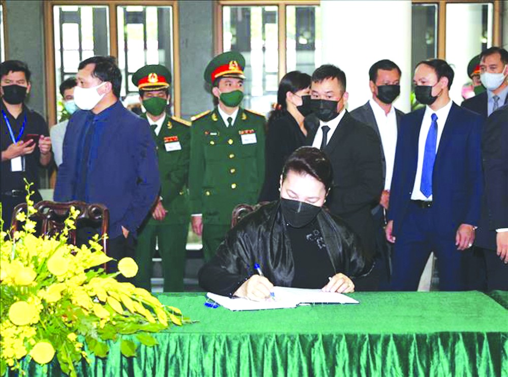 沉痛哀悼原總書記黎可漂 ảnh 3