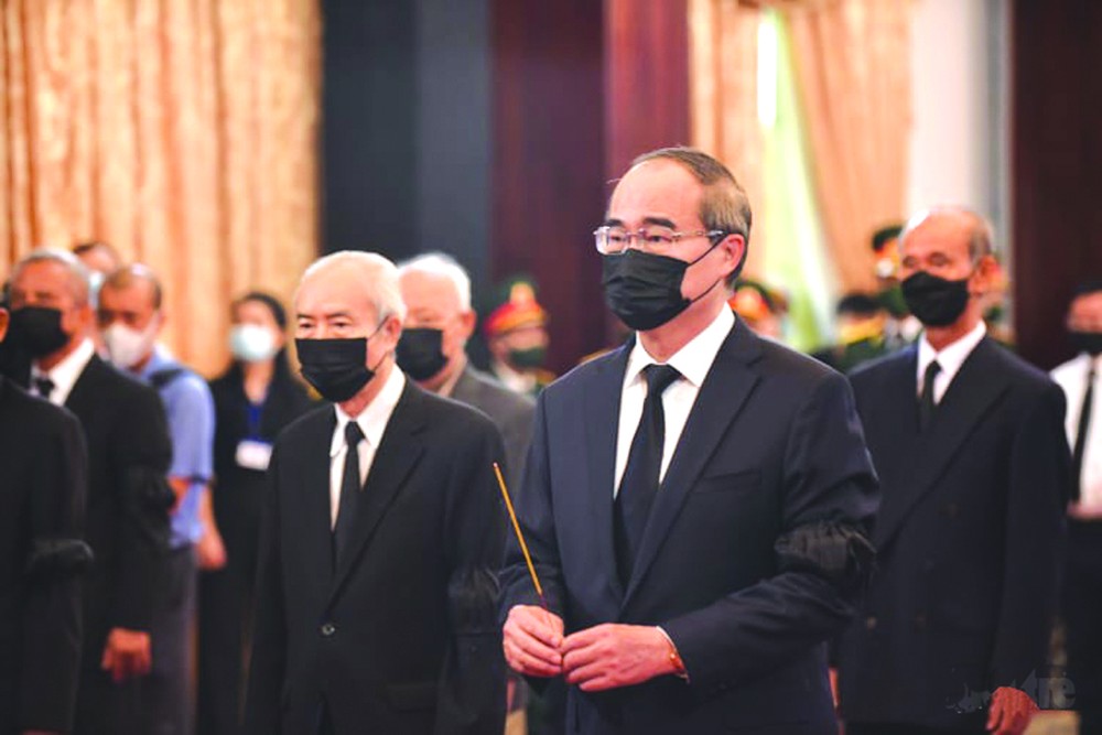 沉痛哀悼原總書記黎可漂 ảnh 4