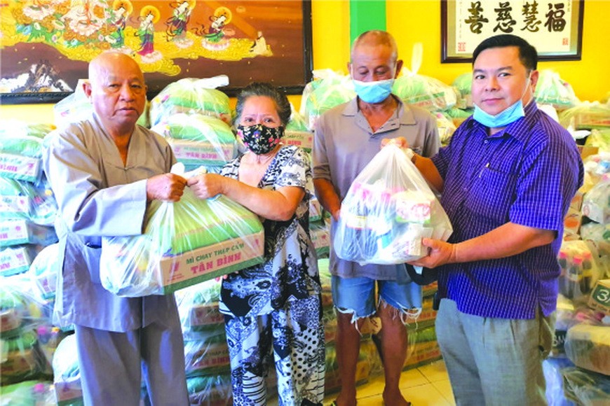 盂蘭節關愛窮人 ảnh 1