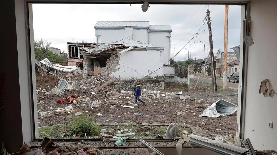 亞美尼亞與阿塞拜疆連續多日在納戈爾諾卡拉巴赫（納卡）地區交火。圖為納卡首府街頭。