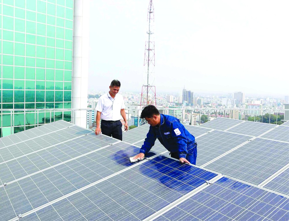 使用太陽能發電系統環保又實用。