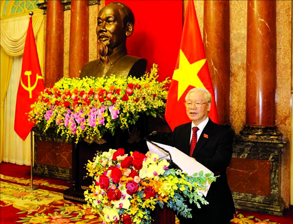 黨中央總書記阮富仲主持了黨中央政治局今年第一季度若干領導、指導工作情況和結果與未來期間若干重點任務的討論會議。