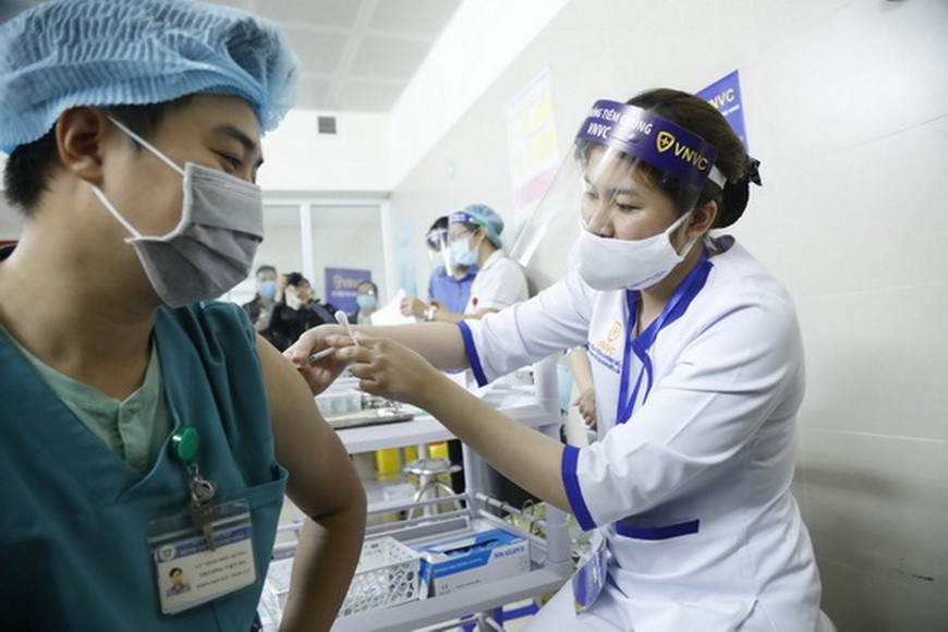 接種疫苗是安全、有效的防疫措施之一。