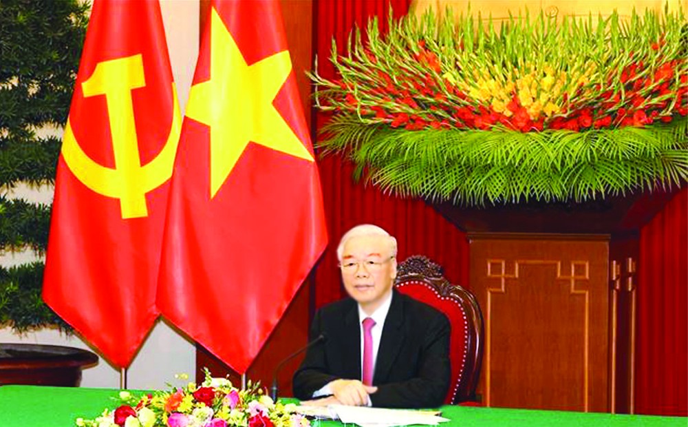 黨中央總書記阮富仲昨(24)日上午在黨中央辦事處與中共中央總書記、國家主席習近平通電話。