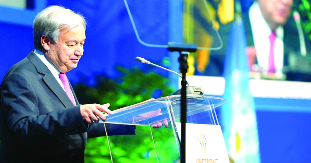 秘書長古特雷斯在巴巴多斯布里季敦舉行的聯合國貿易和發展大會開幕式上致辭。