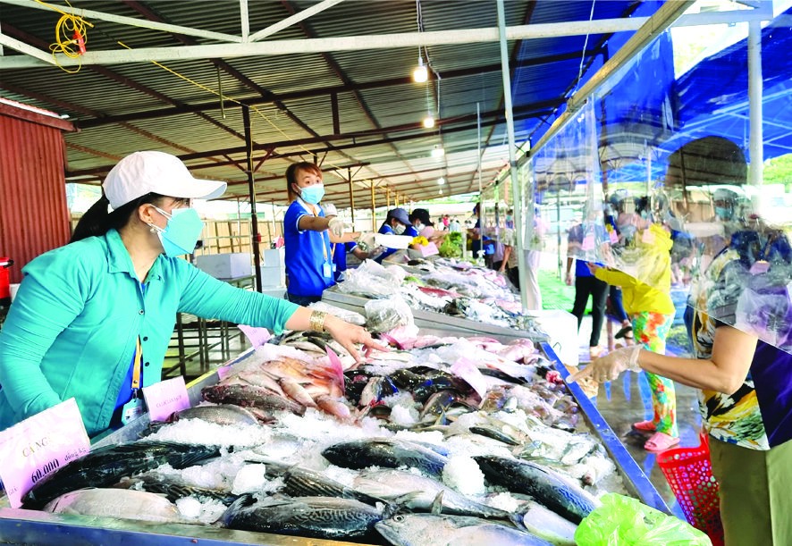 第五郡設立平抑價格購物點