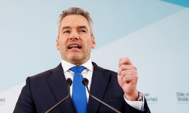 卡爾‧尼哈默閣下