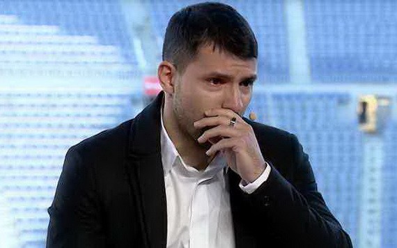 阿圭羅正式宣佈退役