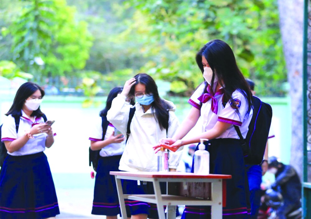 學生上課要嚴格遵守防疫安全規定。