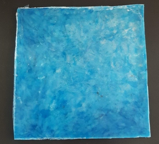 將廢棄口罩製成塑料隔離板 ảnh 1