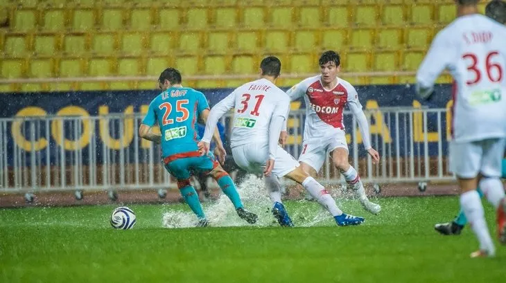 Monaco thắng trận đầu tiên trên sân nhà, Henry cười rạng rỡ ảnh 5