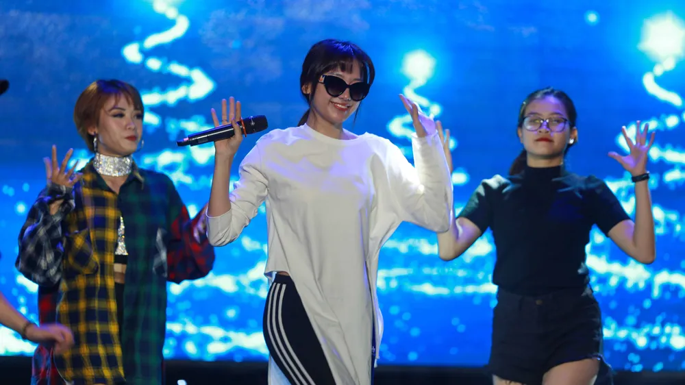 Gala trao giải Quả bóng Vàng Việt Nam 2018: Hồi hộp trước giờ công bố ảnh 4