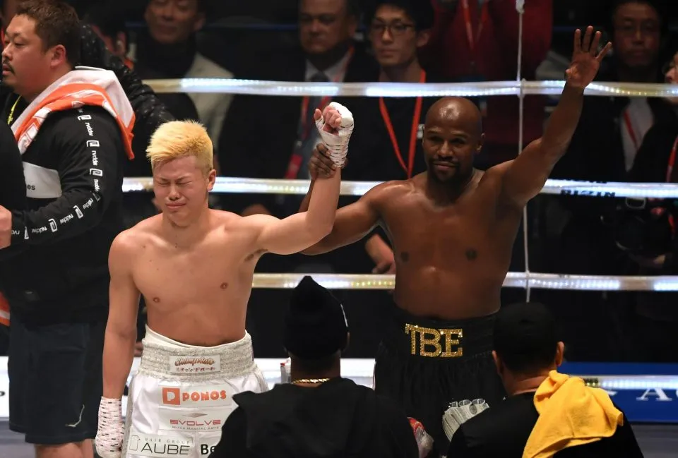 Quyền Anh - Đấm gục Nasukawa, Mayweather kiếm 9 triệu USD trong chưa đầy 3 phút ảnh 3