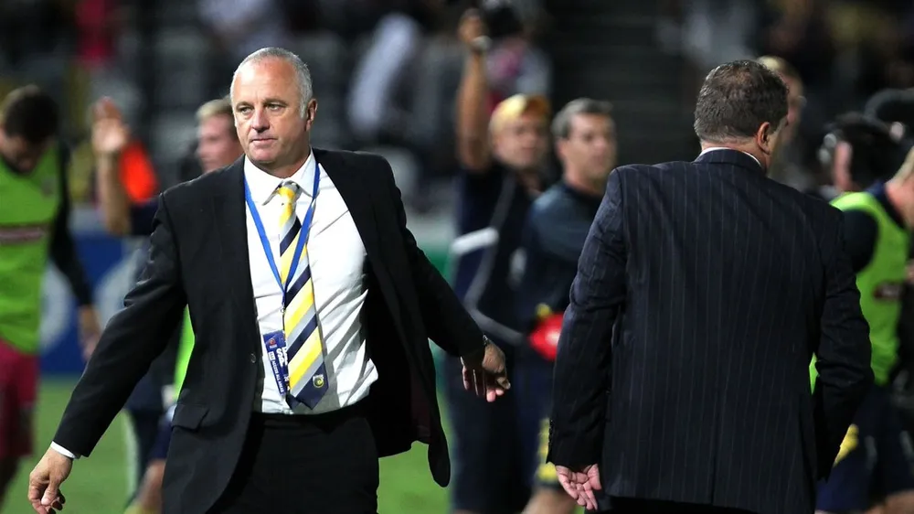 Asian Cup 2019 - Cuộc hội ngộ của những chiến lược gia “lạc thời” ảnh 2