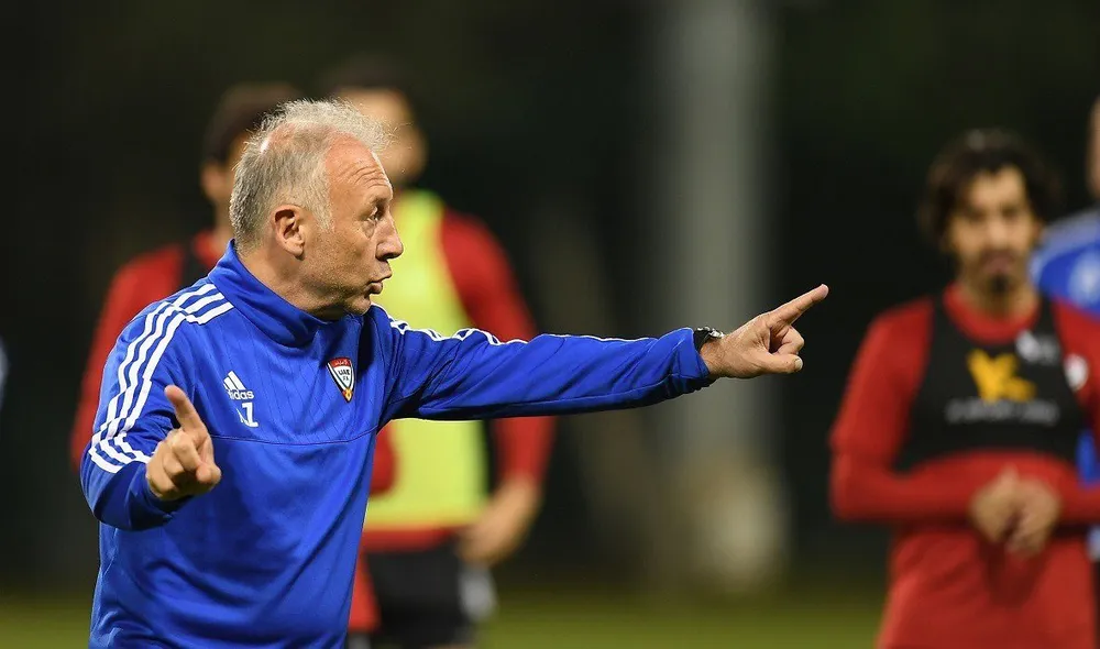 Asian Cup 2019 - Cuộc hội ngộ của những chiến lược gia “lạc thời” ảnh 1