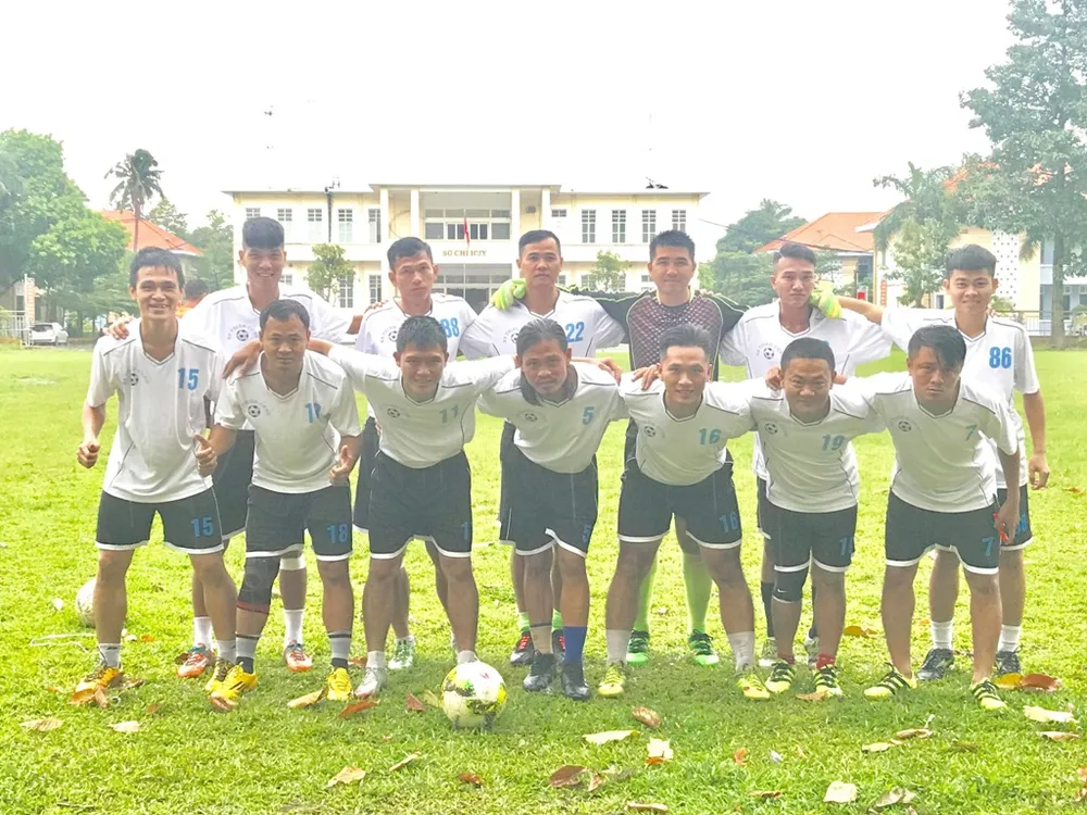 Giải bóng đá “Cúp Tứ hùng Huynh đệ” mừng Xuân 2019: Chờ đợi những khoảnh khắc ma thuật ảnh 5