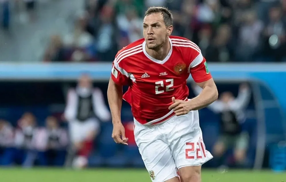 Artem Dzyuba: Tuyển Bỉ có Hazard, còn chúng tôi thì không ảnh 1