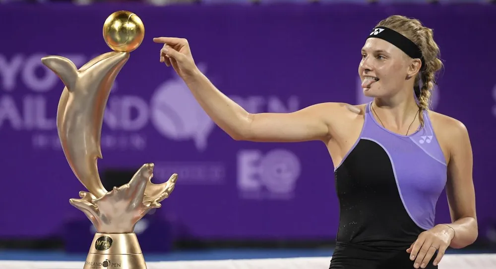 Miami Open: Barty là tay vợt thứ 14 đăng quang ở WTA Tour mùa này ảnh 8