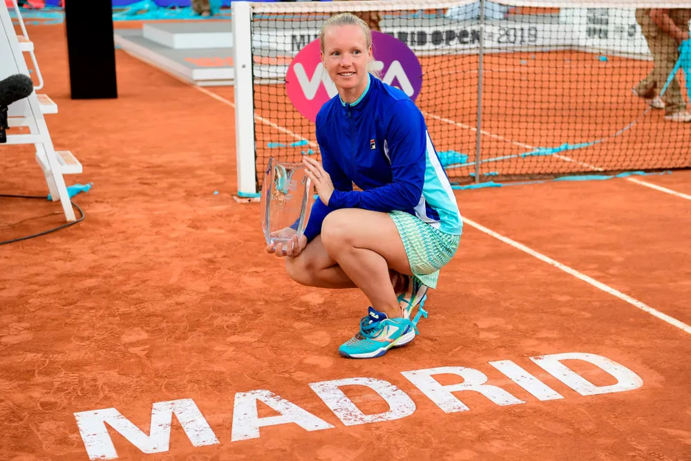 Madrid Open: Thua trận sân đất nện thứ 3, Nadal chia tay chung kết ảnh 4