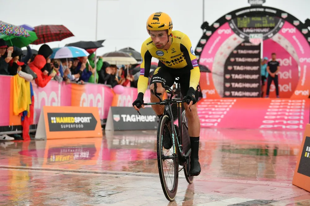 Roglic xuất phát ở chặng 9