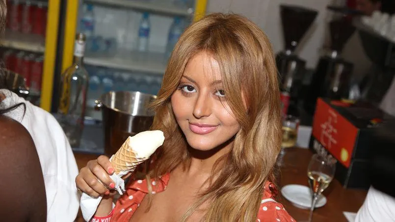 Diễn viên từng gây scandal tình dục với Ribery, Benzema thắng giải Liên hoan phim Cannes ảnh 1