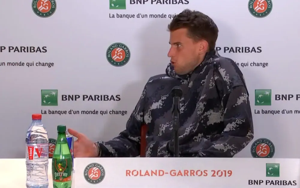 Roland Garros: Serena “hết thời” vẫn tranh phòng họp với Dominic Thiem ảnh 2
