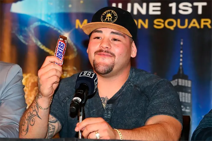 Quyền Anh: Truyền kỳ về “Gã mập ù” Ruiz - 12 tuổi, đánh bại người trưởng thành, 19 tuổi, nặng 135 kg ảnh 8