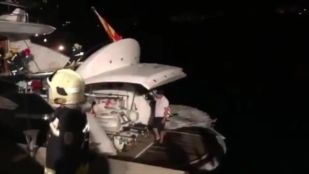 Wladimir Klitschko suýt chết ở Mallorca: Du thuyền bốc cháy, lực lượng phòng vệ bờ biển giải cứu ảnh 1