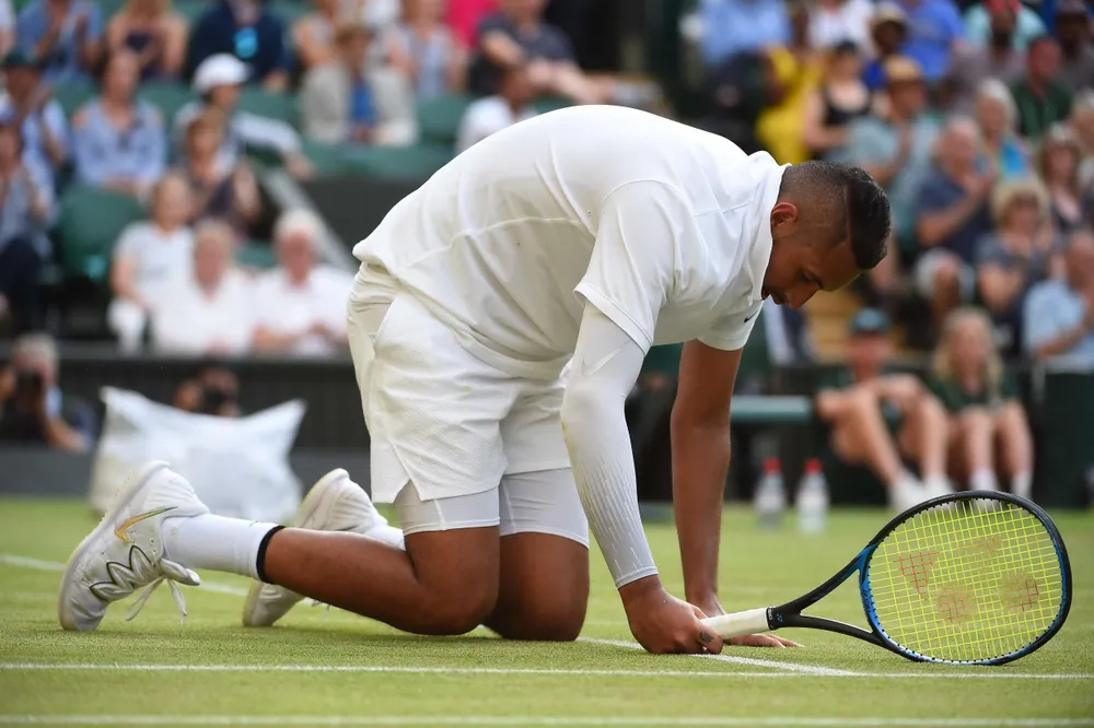 Wimbledon: Nadal “hoàn lễ” Kyrgios bằng chiến thắng kịch tính sau 4 ván đấu, Federer thắng trận 96 ảnh 2
