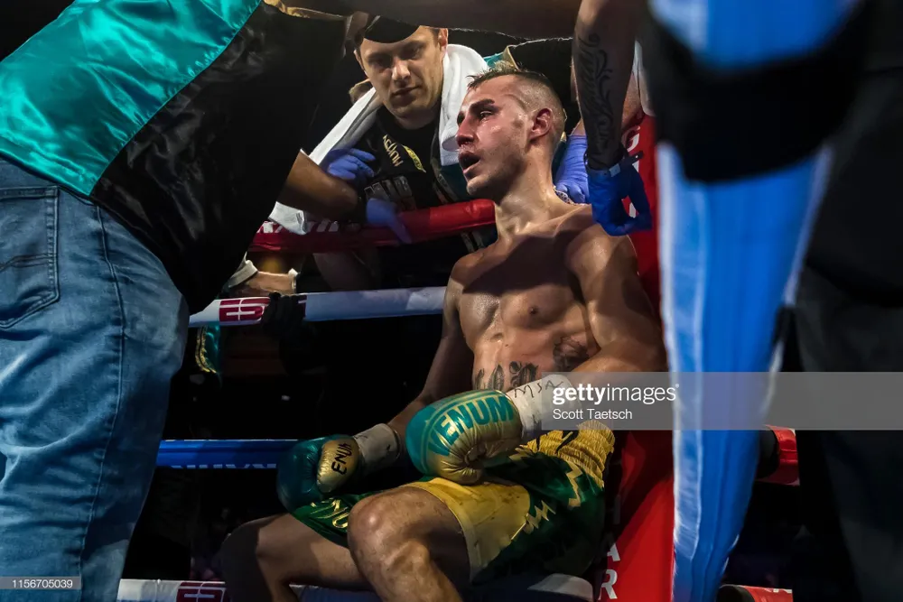 Quyền Anh: Vượt qua con số 13 định mệnh, quyền thủ xấu số người Nga lại qua đời sau trận đấu thứ 14 ảnh 3