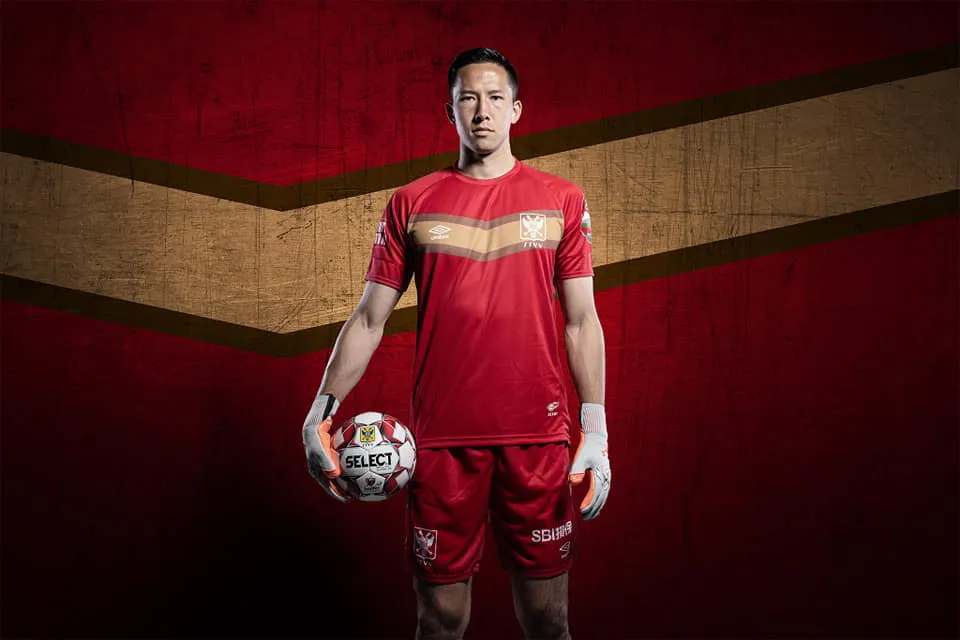 Không có “người mẫu” Công Phượng, Sint-Truidense vẫn công bố áo đấu tuyệt đẹp, Fan Việt phấn khích ảnh 5