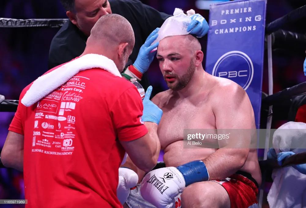 Quyền thủ tròn lẳn người Ba Lan Kownacki