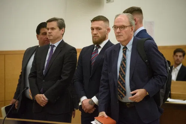 McGregor nhận sai khi đấm người trong quán bar, muốn tái chiến báo thù Khabib ảnh 4