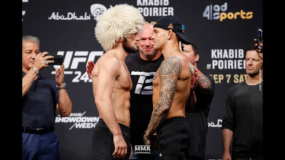 Khabib sẽ đối đầu với Dustin ở trận đấu trong lồng sắt của sự tôn trọng