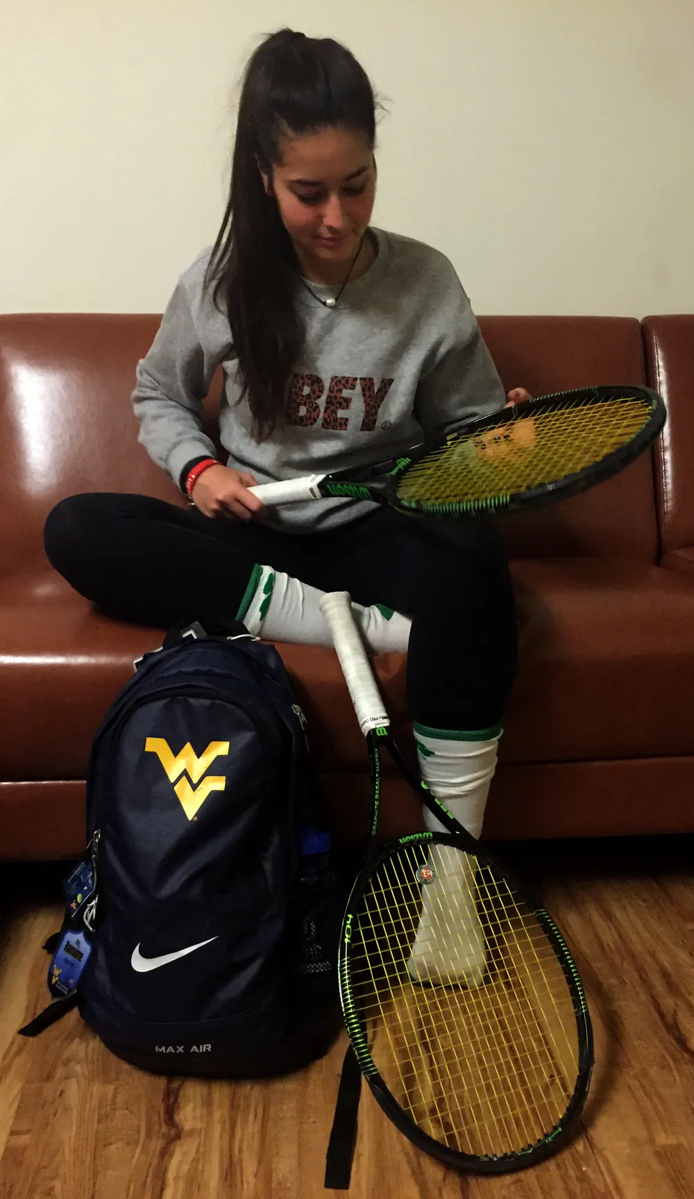 Tay vợt nữ xinh đẹp và trẻ trung người New Zealand qua đời trên đất Mỹ ảnh 3