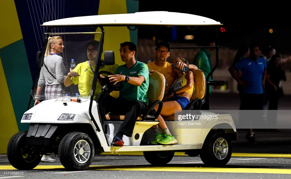 Giải điền kinh thế giới 2019: Chạy marathon, bà mẹ 3 con 41 tuổi về đích lúc 2 rưỡi sáng, xếp hạng 6 ảnh 9