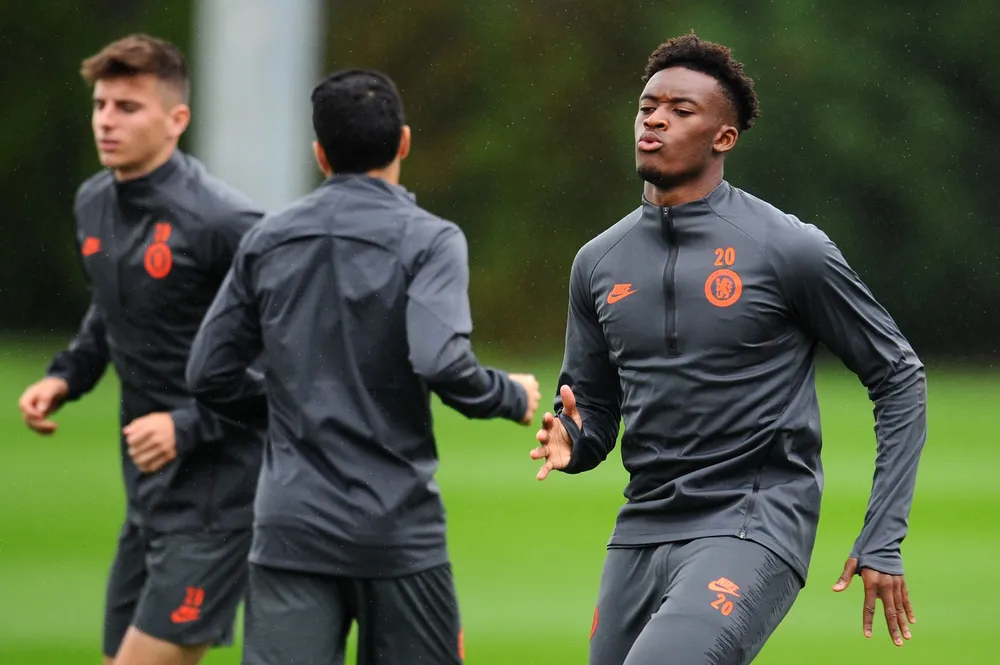 Chelsea tập luyện trước khi sang Pháp: Kante, Giroud và Zouma quay trở lại! ảnh 7