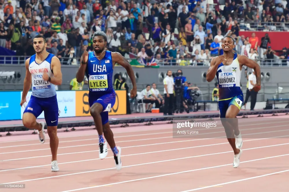 Giải điền kinh thế giới 2019: Cú hattrick của người Mỹ - 5m97, 19 giây 83 và 1 phút 42 giây 34 ảnh 2
