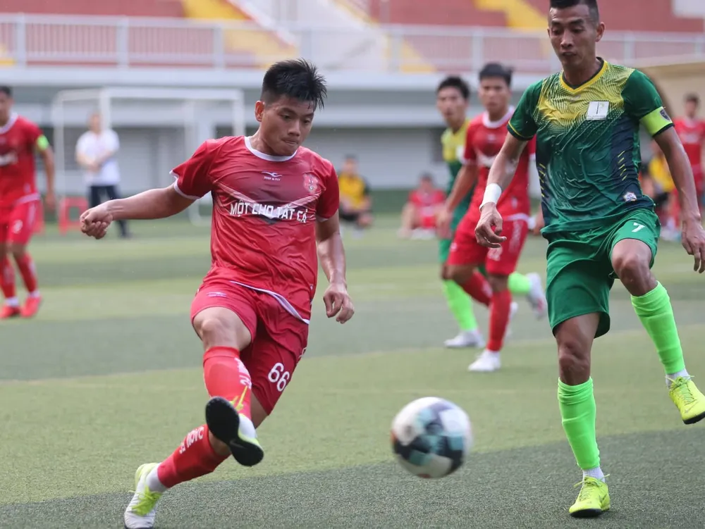 Quốc An – Quốc Michel và HLV Bảo Chúng: Áp lực với đội phủi miền Nam đầu tiên có Hội CĐV riêng ảnh 2