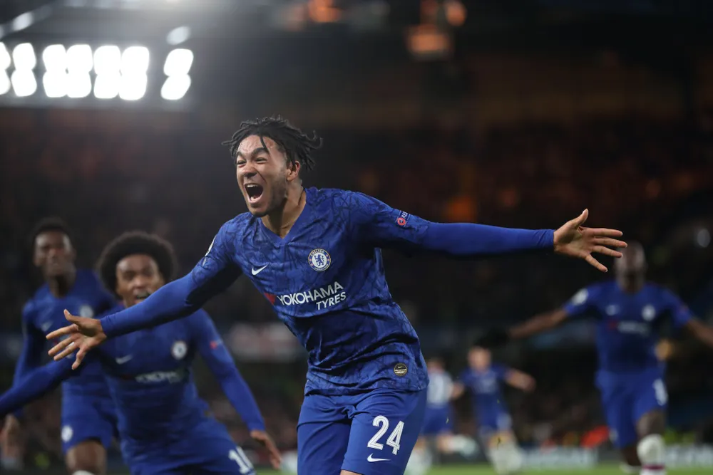 Cha của Reece James bỏ lỡ khoảnh khắc ghi bàn lịch sử của con trai ảnh 1