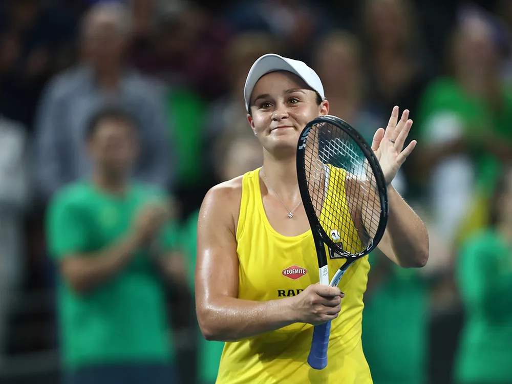 Fed Cup: Bộ đôi mỹ nhân Garcia – Mladenovic hạ “cánh én đơn độc” Barty, Pháp vô địch sau 16 năm ảnh 1